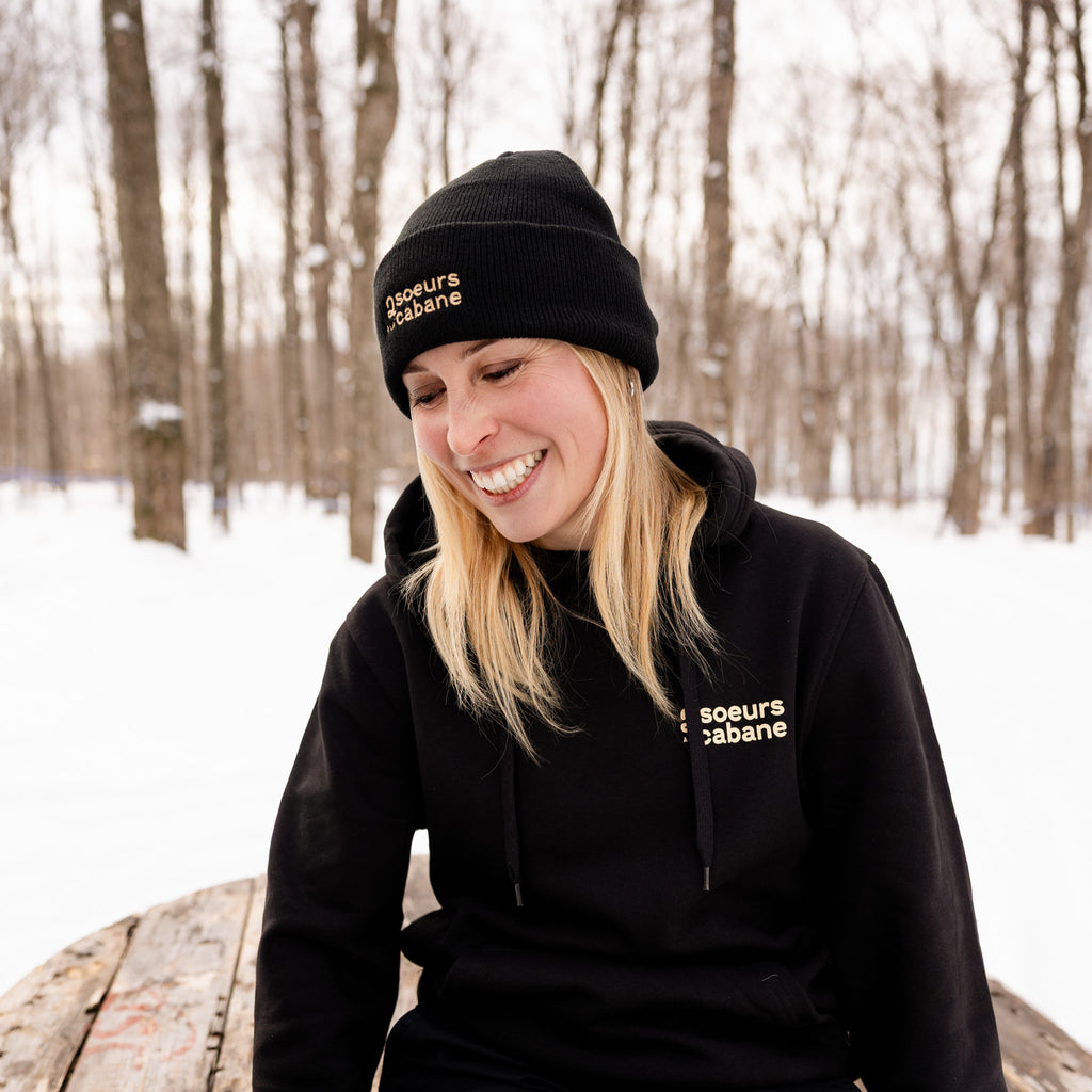 black cotton toque